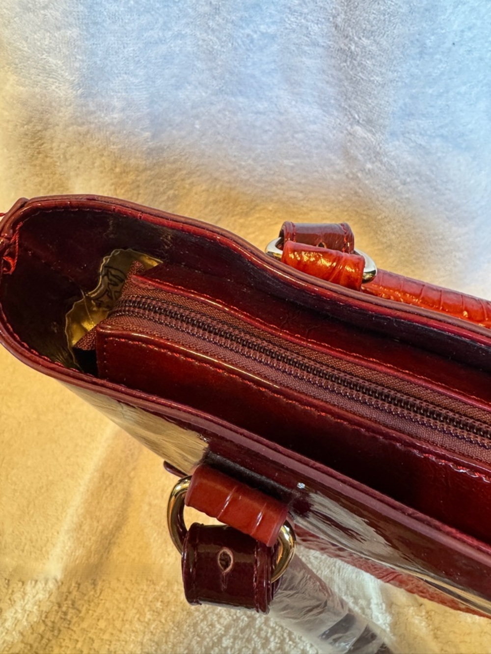 Red leather Handbag - Picture 10 of 11